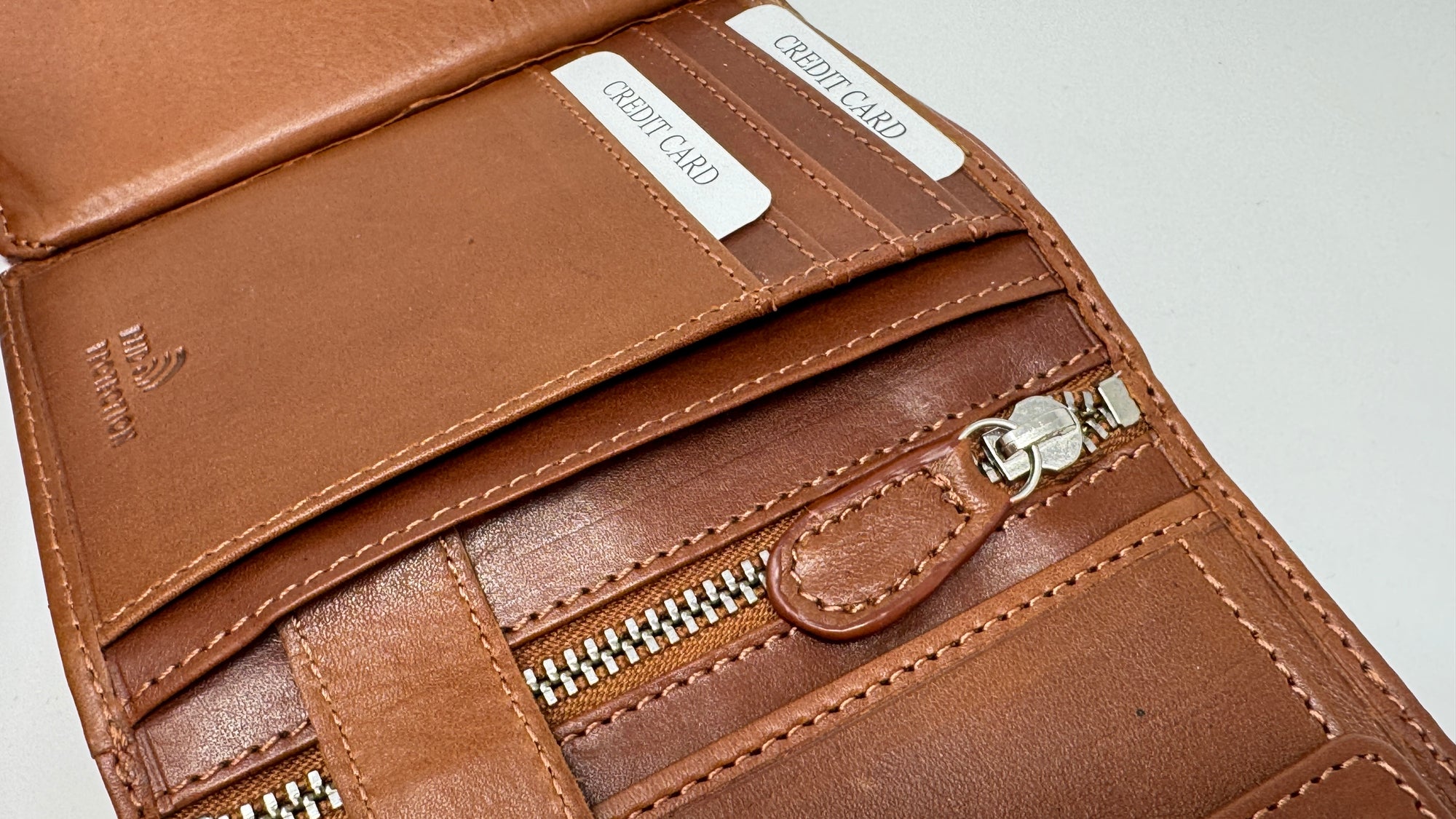 DiLoro Men's Vertical Leather Bifold Flip ID Zip Coin Wallet Bugatti Tan with RFID Protection  - Detailed View