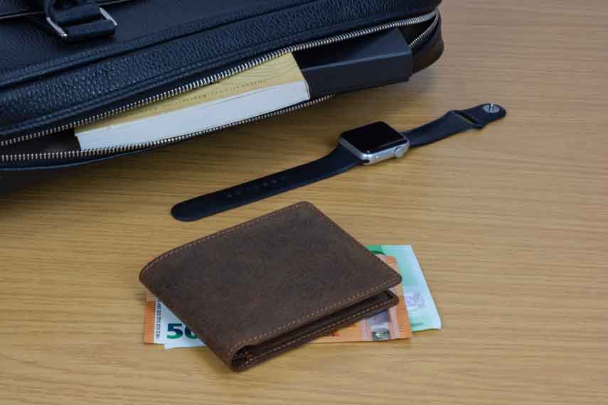 Wallet by DiLoro Italy Leather Ultra Slim Bifold Mens Wallet RFID Blocking in Dark Hunter Brown - Closed, Front View