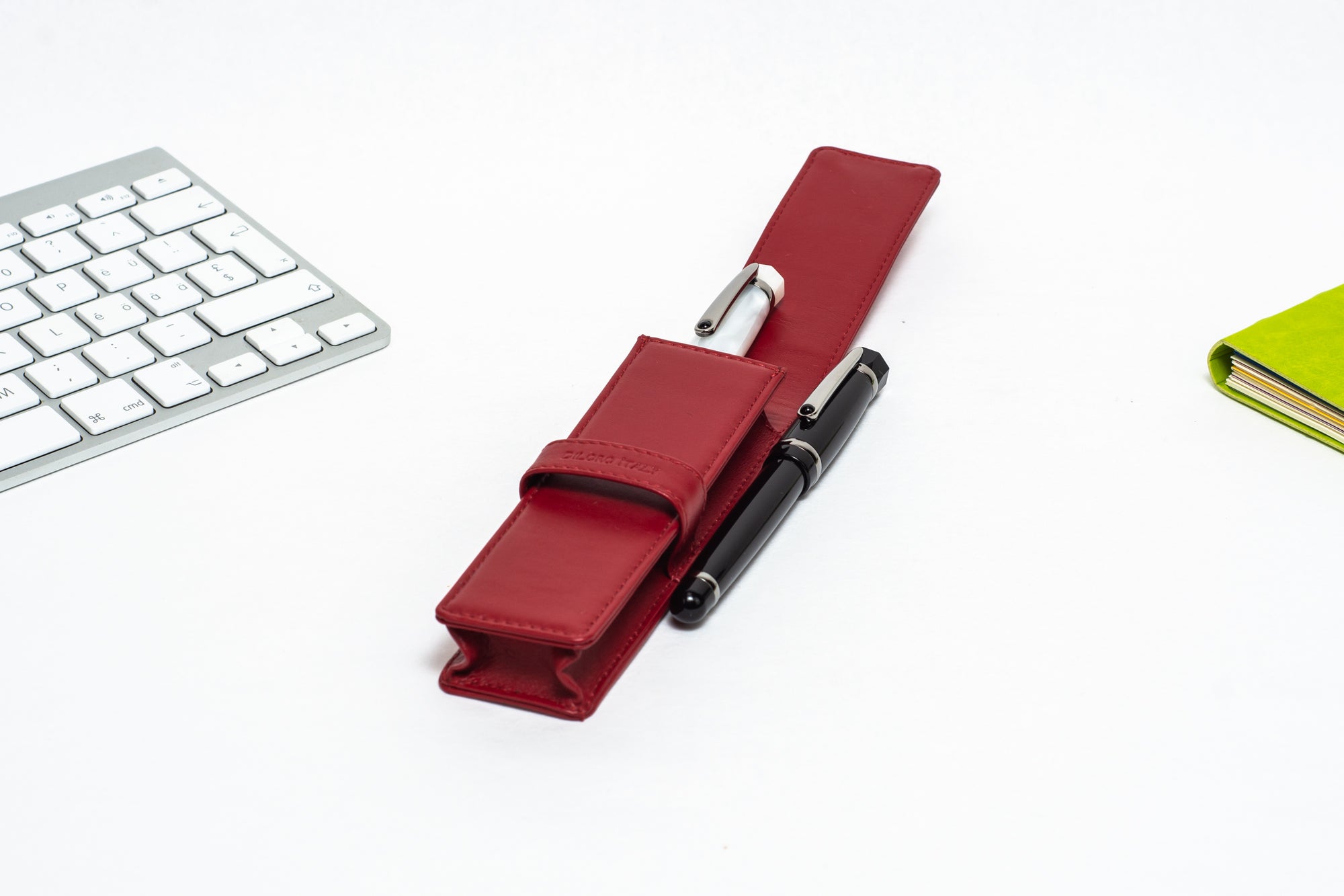 DiLoro Double Pen Case Holder in Top Quality, Full Grain Nappa Leather - Red (pens not included)