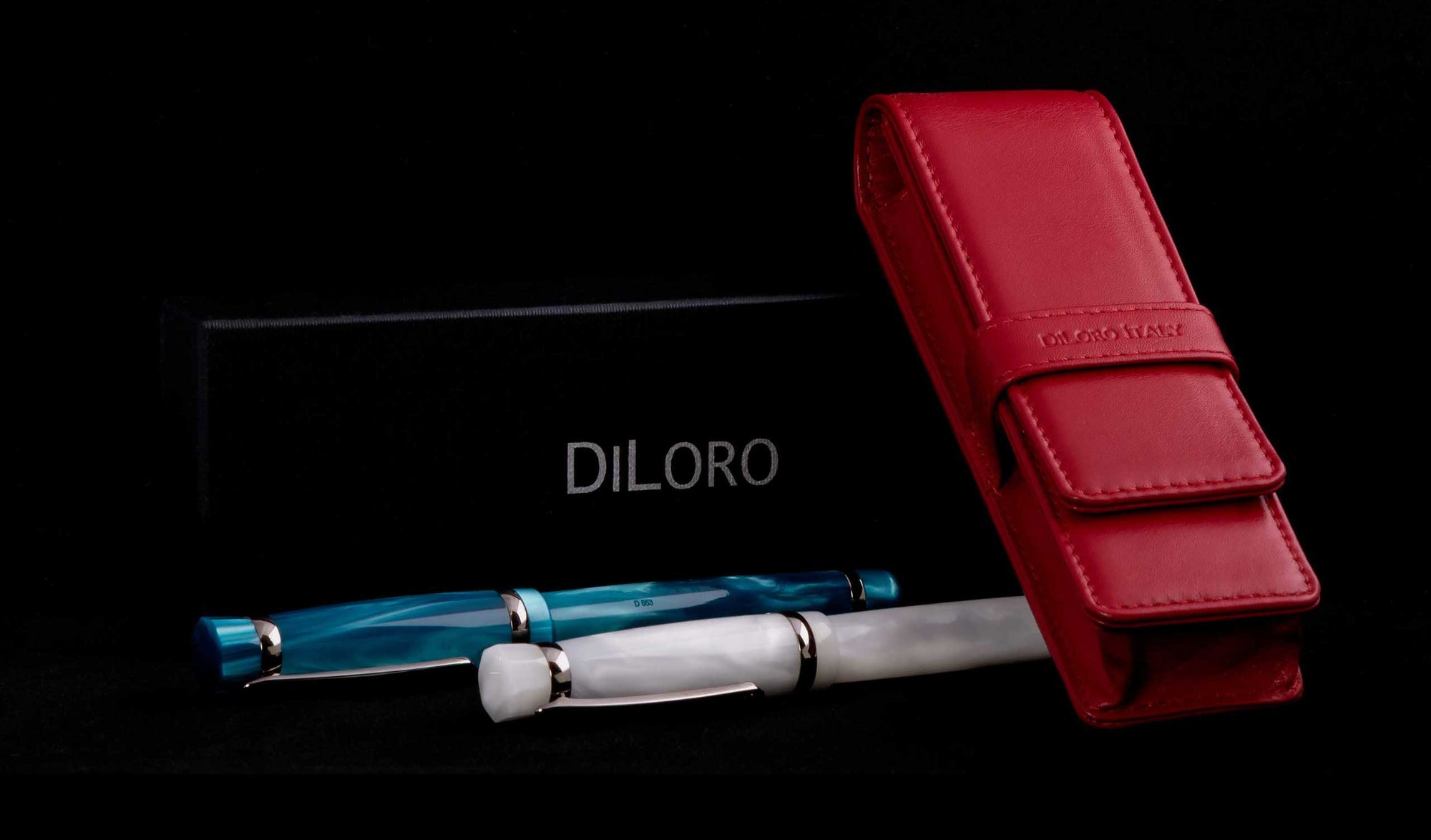 DiLoro Double Pen Case Holder in Top Quality, Full Grain Nappa Leather - Red  with old logo (pens not included)